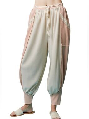 694:  FANTASTIC FAWN NEW PANTS IVORY BLUSH (H3)